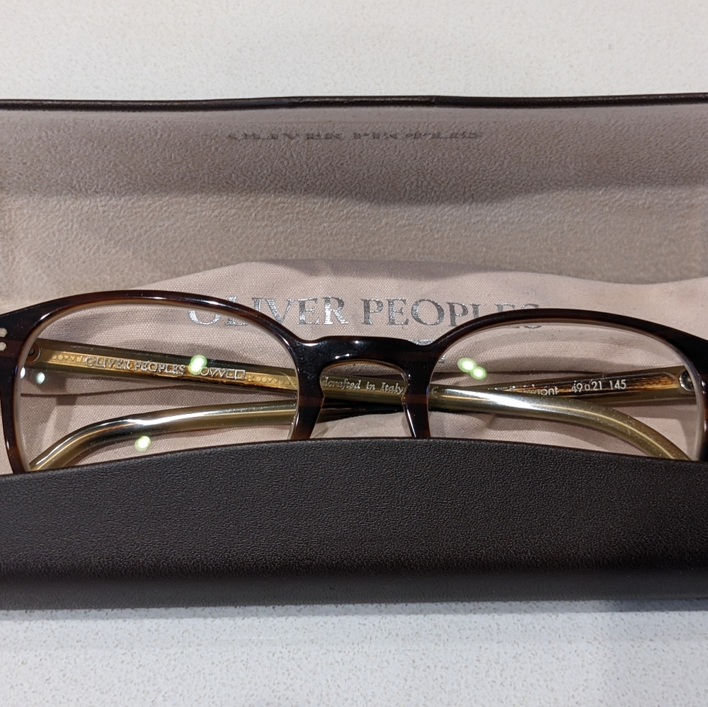 Oliver Peoples Fairmont glasses frames. Size 49.